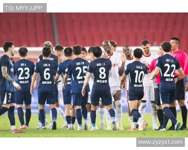 武汉足球队的团队配合与战术分析探讨如何提升整体竞技水平